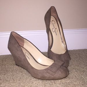 Jessica Simpson wedge